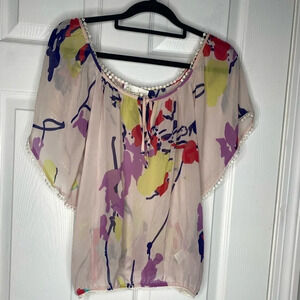 YUMI KIM 100% Silk Floral‎ Flutter Sleeve Top Size Small